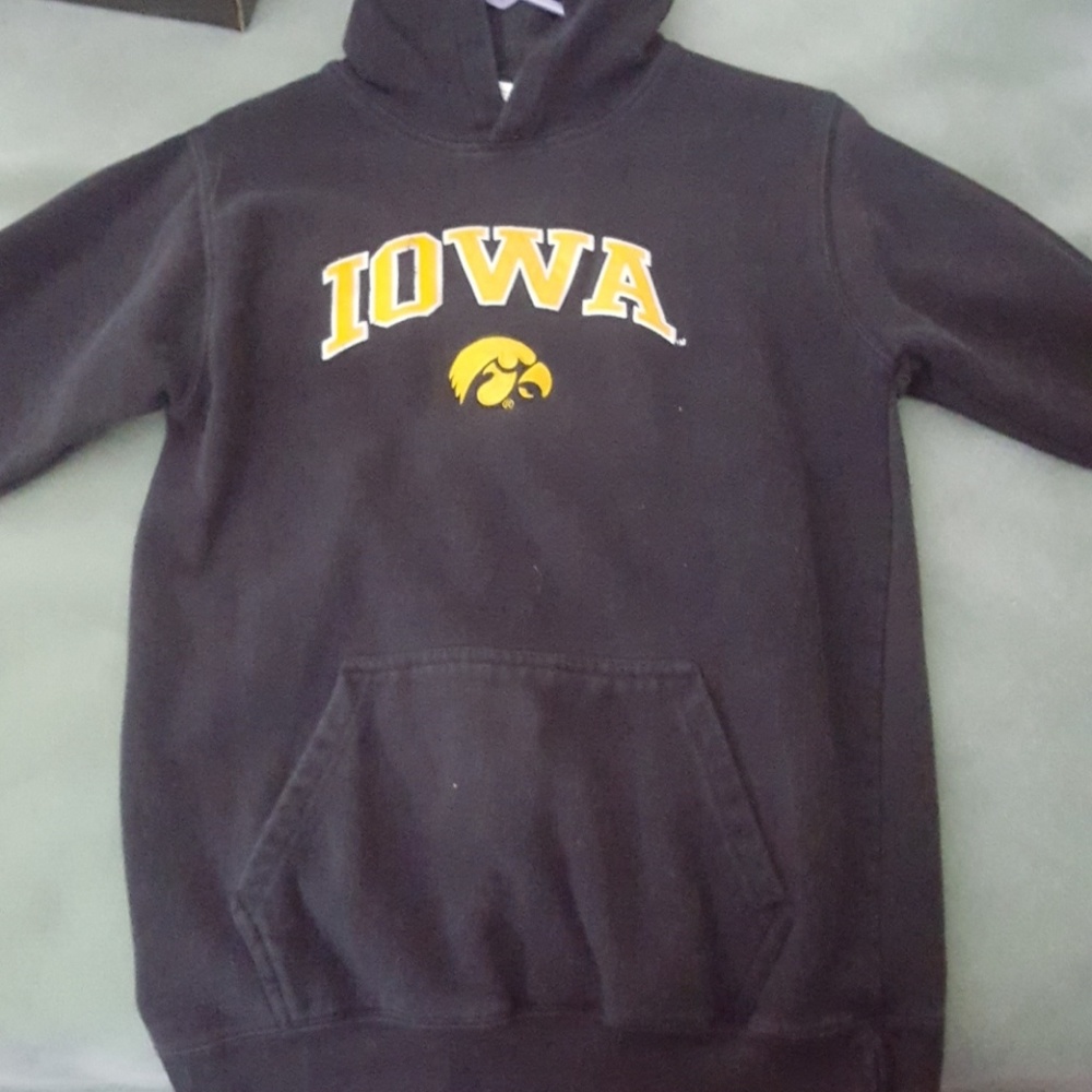 Iowa Hawkeyes sweatshirt
